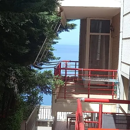 Solmare Apartment
